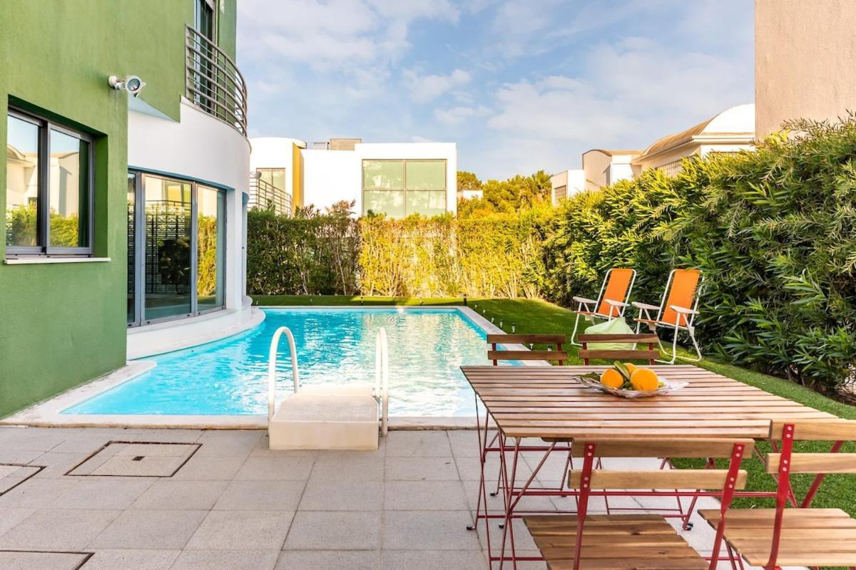 3 Bedroom Villa With Private Pool In Palmela Bagian luar foto