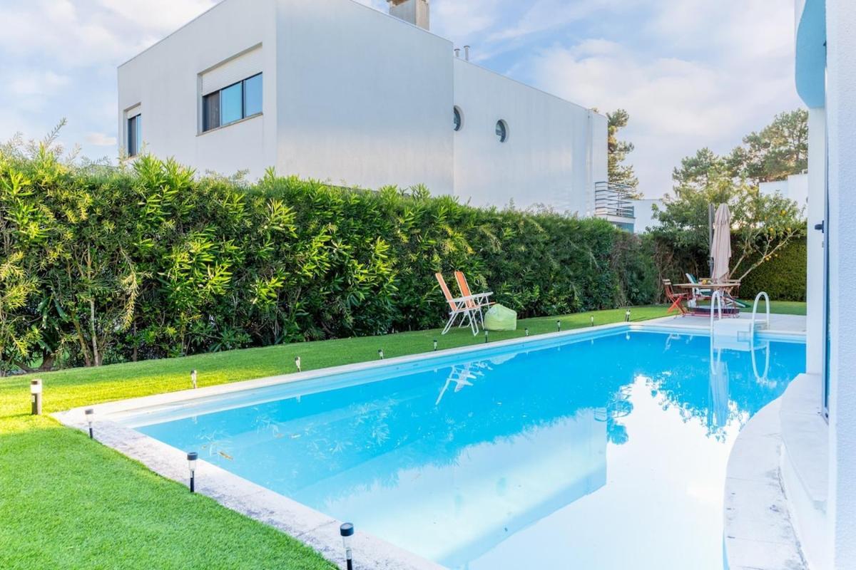 3 Bedroom Villa With Private Pool In Palmela Bagian luar foto